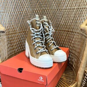 Women's CONVERSE Chuck 70 De Luxe Heel Boots Shoes A06437C Trek Tan Granola